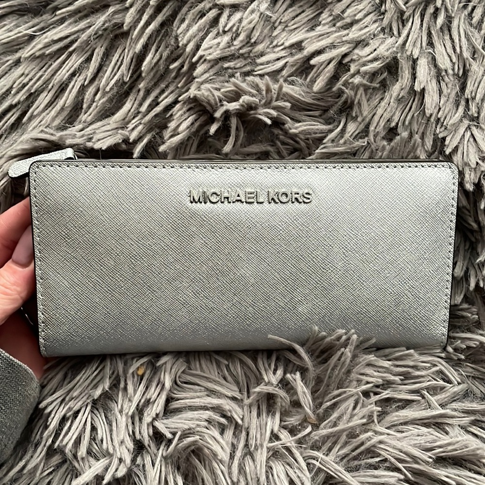 Michael Kors wallet